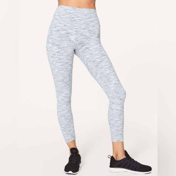 Lululemon High Rise 7/8 Tight 25" Leggings in Wee Are From Space Color Size 4 - Picture 2 of 8